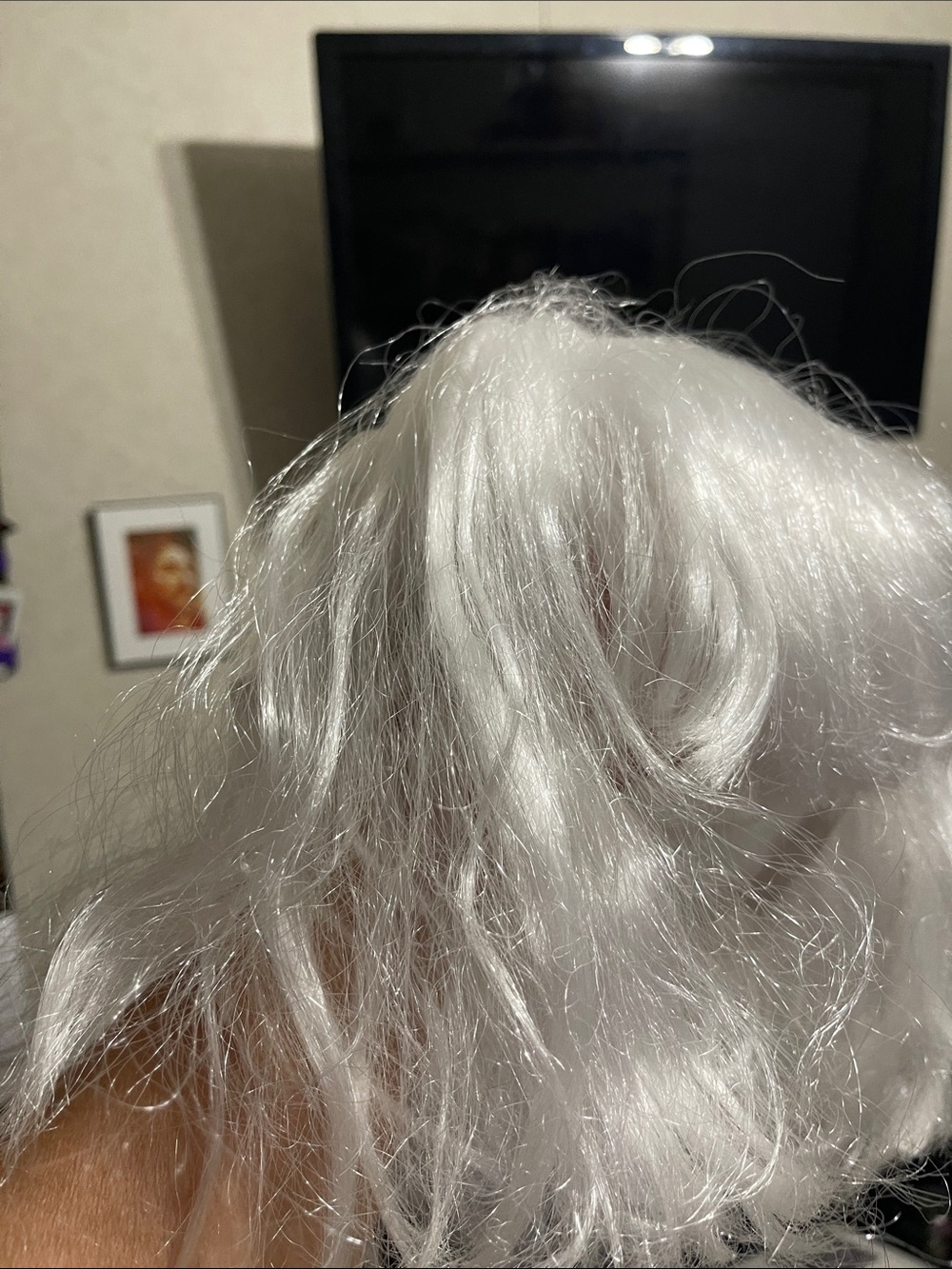 Wigs - Picture 14 of 16